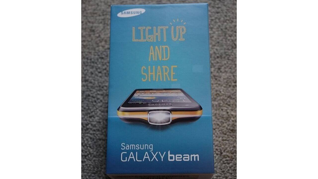 スマートフォン機能付きプロジェクター「Galaxy Beam（GT-I8530）」が届きました