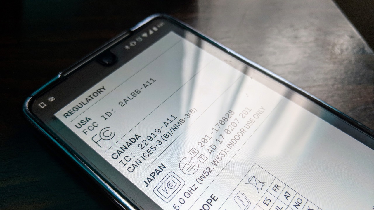 「Essential Phone」にAndroid 8.0 Public Beta 3が配信開始、Meltdown・Spectre対策